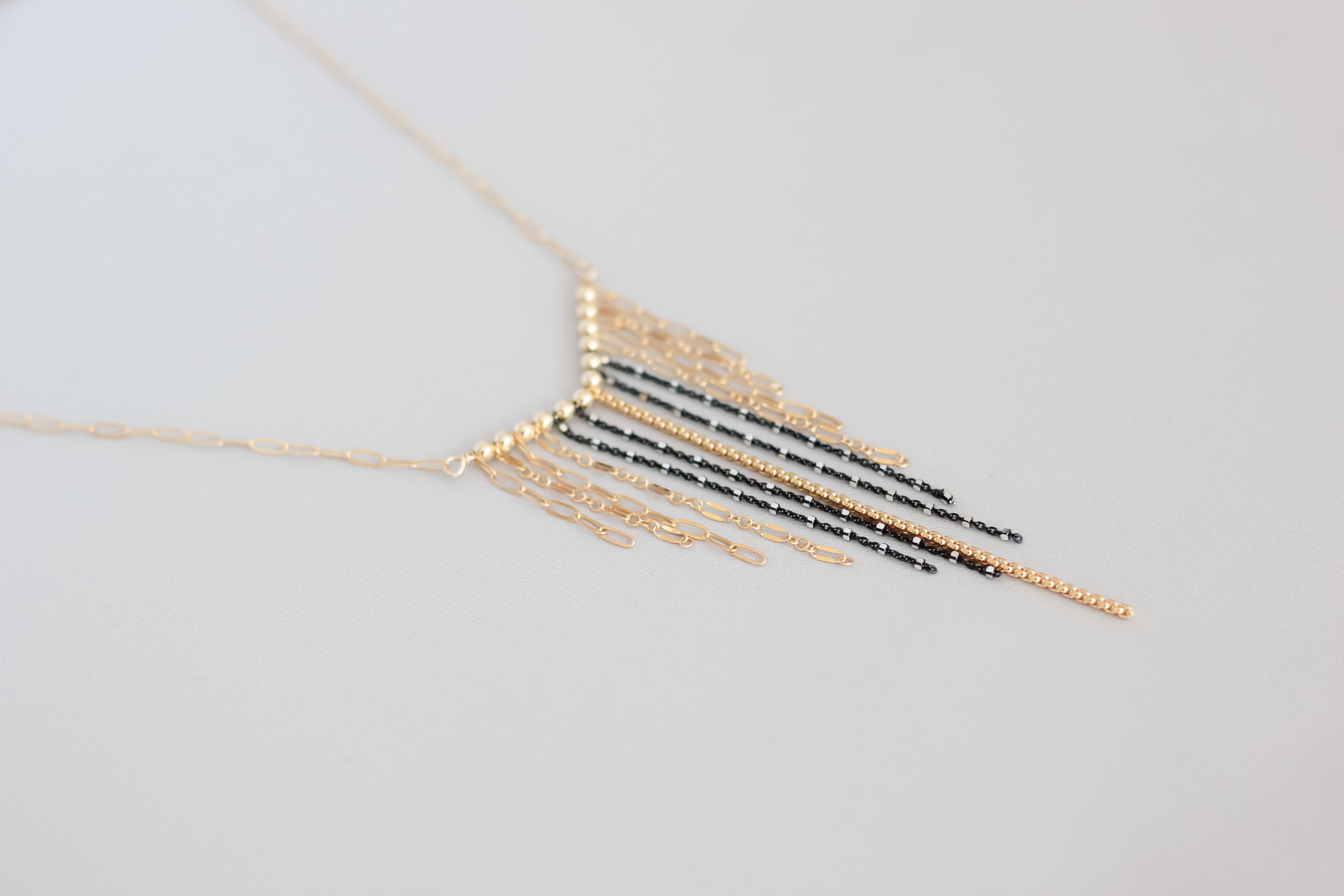 V fringe Necklace